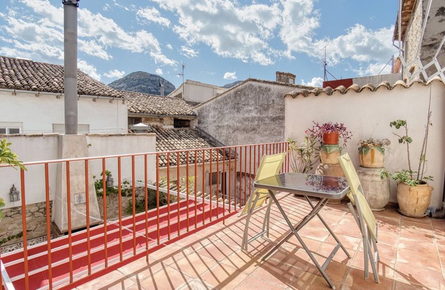 Holiday Home 'La Llar D' Aitana' with Mountain View, Private Terrace and Wi-Fi