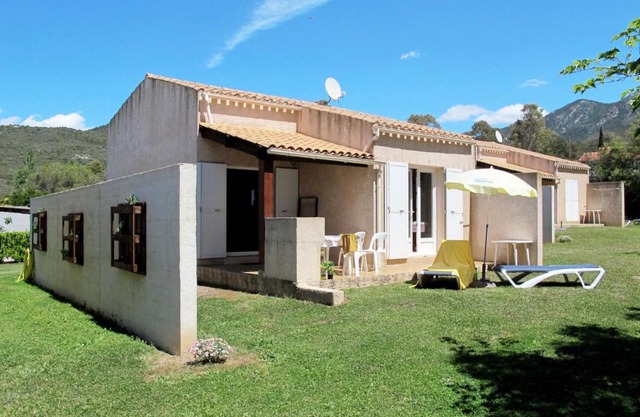 Holiday Home La Pinède- bungalow 4 pers- by Interhome
