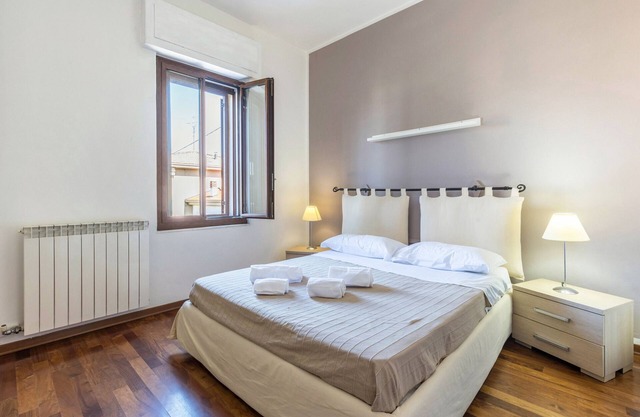 Holiday Home 'La Terrazza' with Private Terrace, Wi-Fi and Air Conditioning
