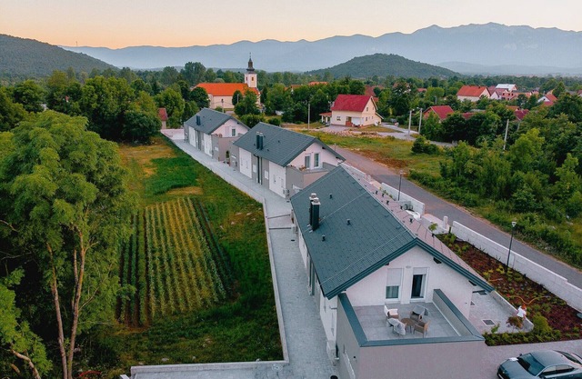 Holiday Home Lovinac near Plitvice Lakes