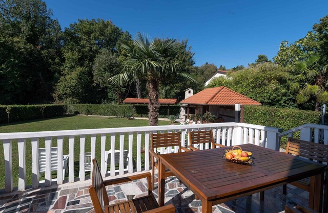 Holiday home mit Klimaanlage und Garten