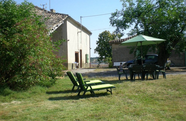 Holiday home MONTDURAUSSE (TARN) 400 €