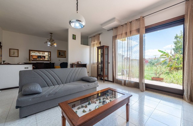 Holiday Home "Residenza Gabry" with Sea View, Garden, Terrace & Wi-Fi