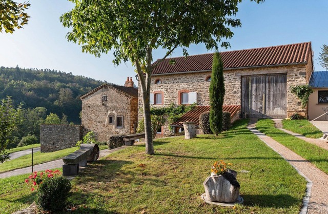 Holiday Home Saint-Beauzire near Pauillac Castle