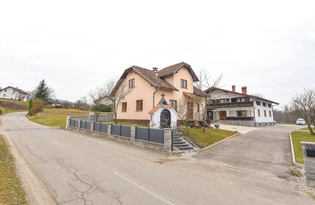 Holiday Home Toplica Natura with natural thermal Bath