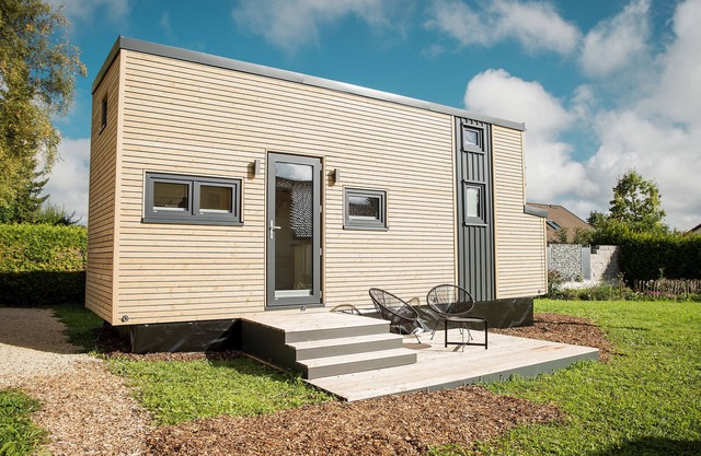 Holiday Home 'Tiny House Zeit Käpsele' with Private Terrace, Wi-Fi and Air Conditioning