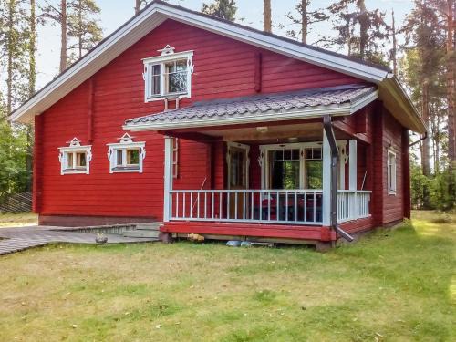 Holiday Home Vaahtera by Interhome