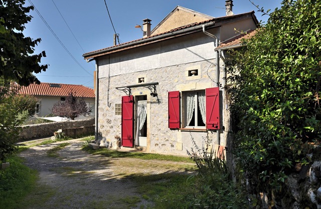 Holiday Home "Vallée De Barousse" with Mountain View, Private Terrace and Garden