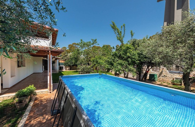 Holiday Home 'Villa Eleonora Residence App To 4' with Shared Pool, Wi-Fi