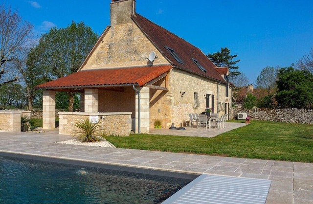Holiday home with a large private heated pool and a beautiful view