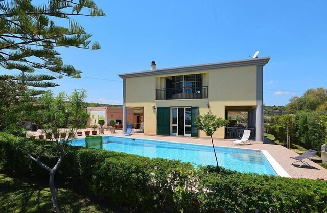 Holiday home with private pool, Florida
