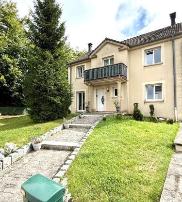 Holiday House -10 min Clervaux Castle - near forest and shopping - Luxembourg