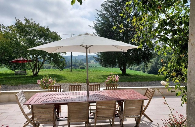 Holiday house Bergouey for 1 - 10 persons with 5 bedrooms - Twin house