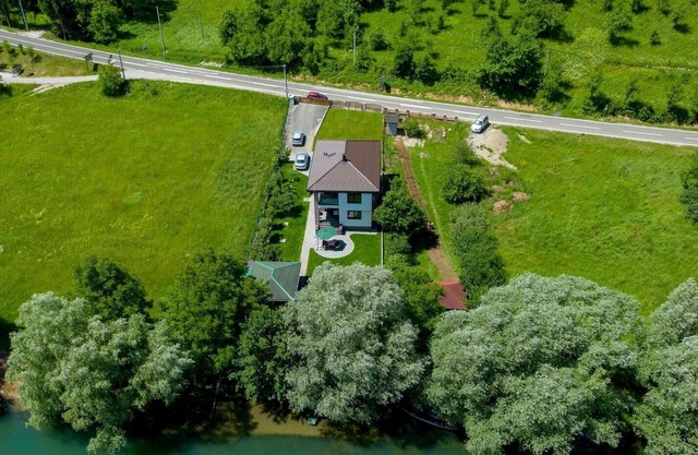 Holiday house Bihać for 6 - 12 persons with 5 bedrooms - Holiday home