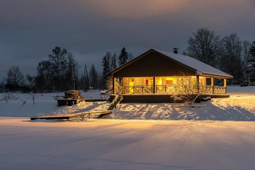 Holiday House "Brūklenes"