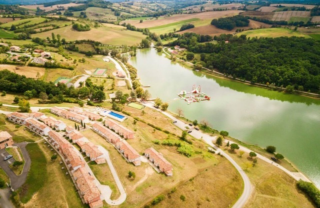 Holiday house Carla Bayle for 1 - 6 persons with 3 bedrooms - Row house