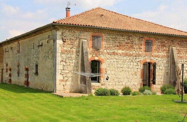 Holiday house Castelmayran for 1 - 10 persons with 3 bedrooms - Holiday house