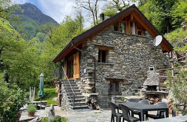 Holiday house Cavergno for 1 - 4 persons with 1 bedroom - Holiday home