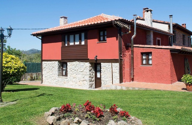 Holiday house Gobiendes for 3 - 6 persons with 3 bedrooms - Farmhouse
