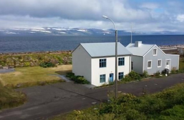 Holiday house Hnífsdalur for 1 - 5 persons with 1 bedroom - Holiday home