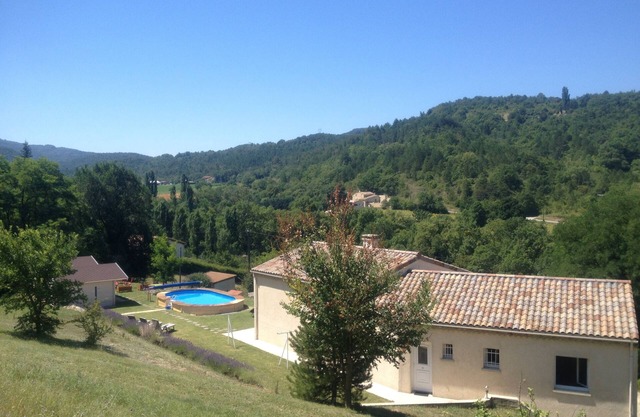 HOLIDAY HOUSE In the Drôme Provençale