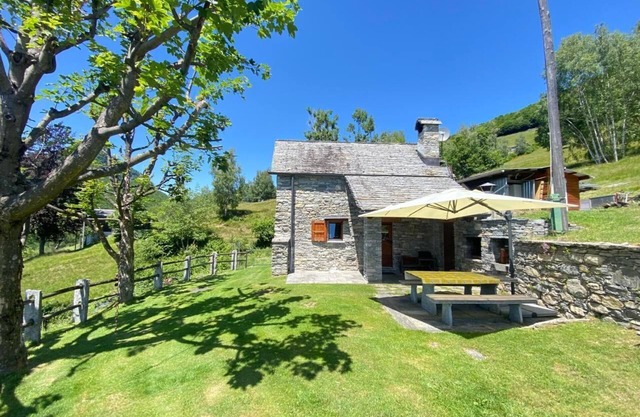 Holiday house Intragna for 1 - 5 persons with 2 bedrooms - Holiday house
