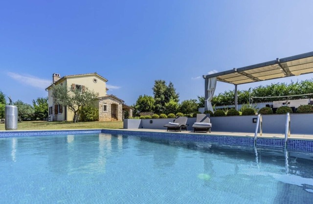 Holiday house Istria Moderna * 3000 m2 garden, private pool, BBQ, WiFi