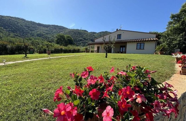 Holiday house Lucca (Stadt) for 1 - 7 persons with 3 bedrooms - Holiday home