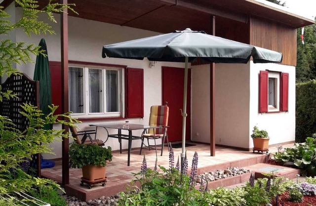 Holiday house on Langen See - pure nature and yet very close to Berlin