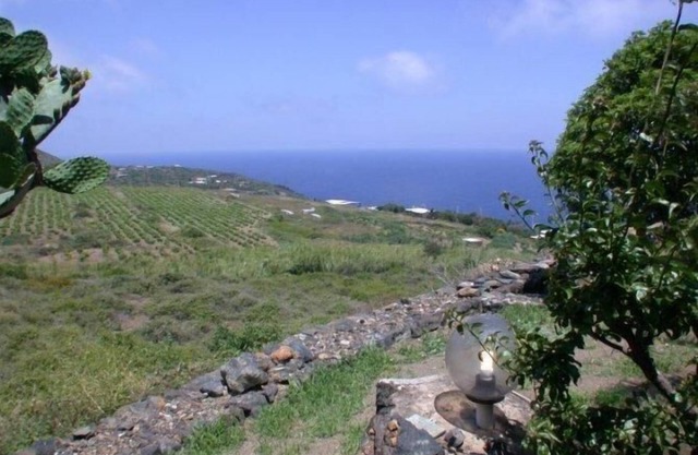Holiday house Pantelleria for 1 - 6 persons with 3 bedrooms - Holiday home