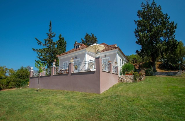 Holiday house Zakynthos for 1 - 11 persons with 4 bedrooms - Holiday home