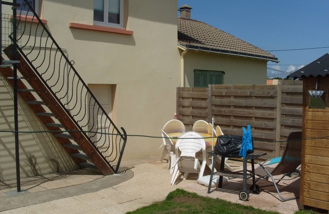 HOLIDAY Ideal, the sun the rest, the MICRO CLIMATE at 600m from the beach