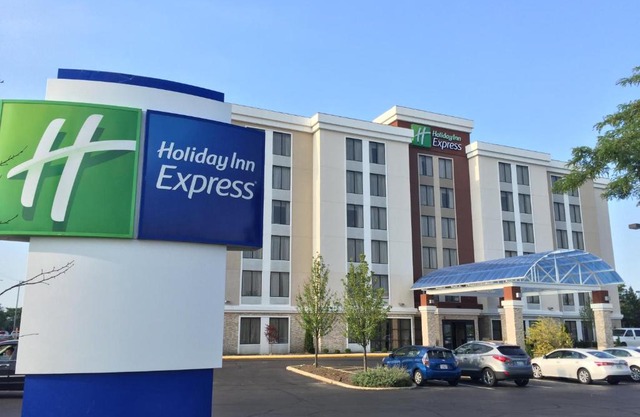 Holiday Inn Express Chicago NW - Arlington Heights by IHG