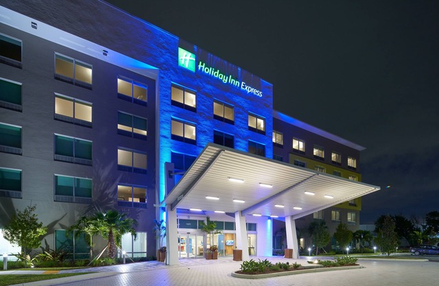 Holiday Inn Express Doral Miami by IHG