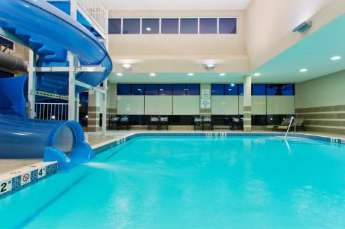 Holiday Inn Hotel & Suites Red Deer by IHG