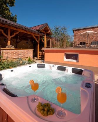 Holiday&wellness house Grofica