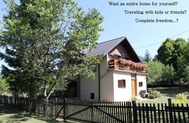 HolidayHome Iris near Plitvice Lakes, perfect for families & nature-lovers!
