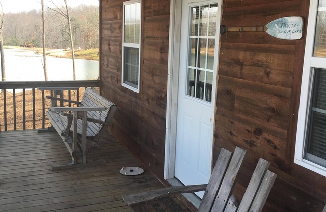 Holpp's Pine Ridge Lake
