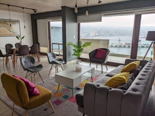 HOM I AMPLIO 4D3B Mejor ubicación Valparaíso Parking 6PAX