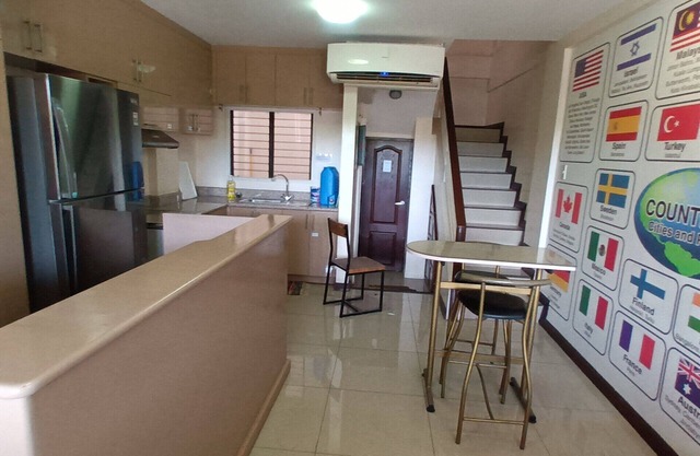 Home away from home. Minutes away to beach resorts around Mactan Island.