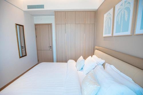 Home in the Heart of Peninsula