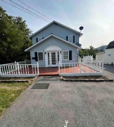 Home in Ticonderoga