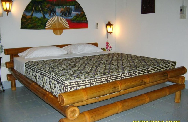 Home Paradise Resort Tak