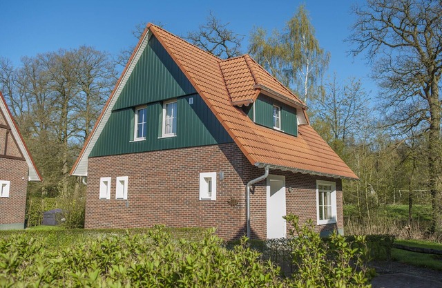 Home w/Sauna & Garden