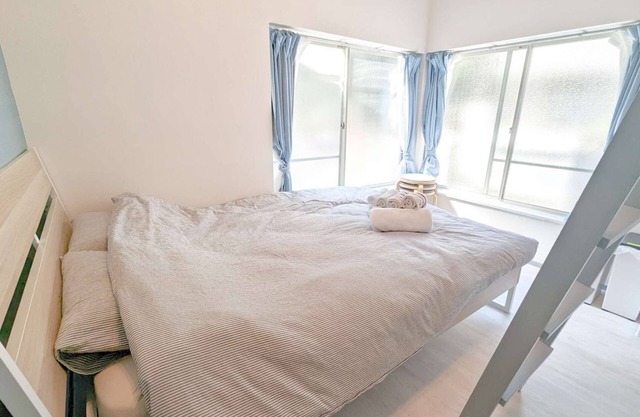 Home WIFI & Compact & Tranquil Apt with LOFT!
