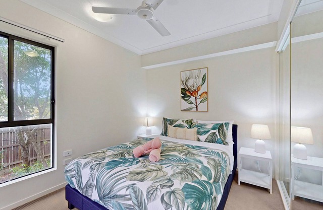 Homely Unit Near North Lakes
