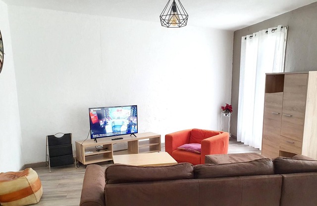 Homerez - Amazing appartement 5 km away from the beach for 8 ppl. at Perpignan