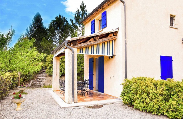 Homerez - Apartment in La Roche-sur-le-Buis