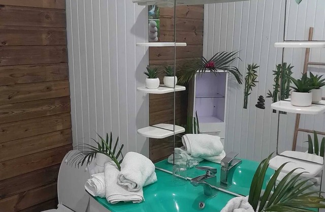 Homerez - Apartment in Anse-Bertrand