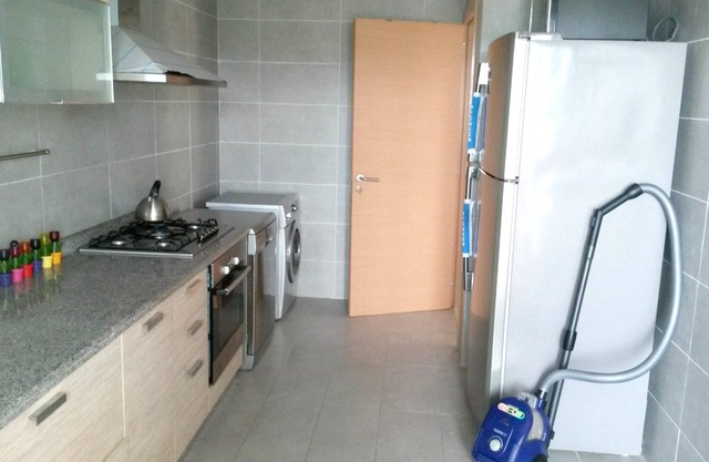Homerez - Appartement 1 km away from the beach with shared pool and jacuzzi